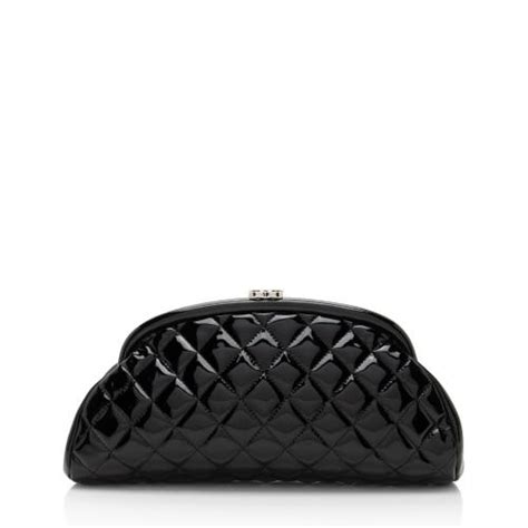 chanel timeless clutch patent leather